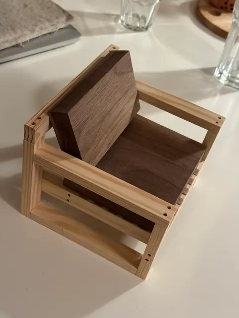 Heavy Simple Armchair